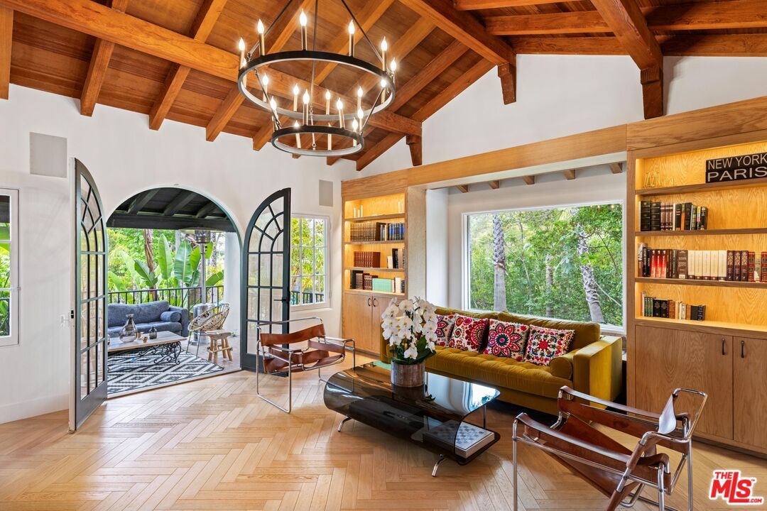 Chandelier, Interior, Living room, Wooden Beams, Wooden Ceilings, Wood Texture Flooring