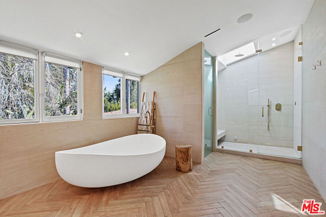 Bathroom, Free Standing Baths, Glass Shower, Interior, Recessed Lighting, Wood Texture Flooring