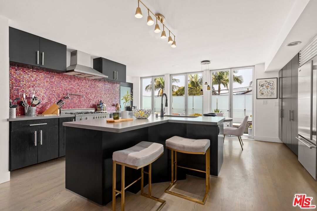 Dining room, Interior, Kitchen, Pendant Lights, Stainless Steel Appliances, Water, Wood Texture Flooring