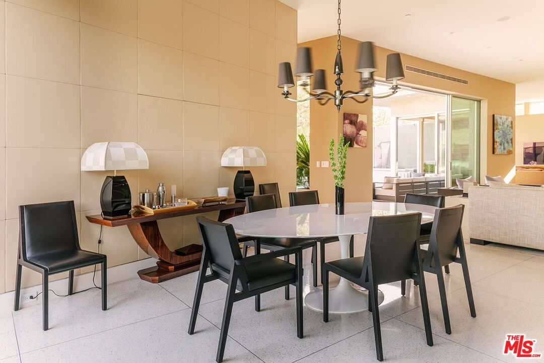 Chandelier, Dining room, Interior, Living room, Recessed Lighting
