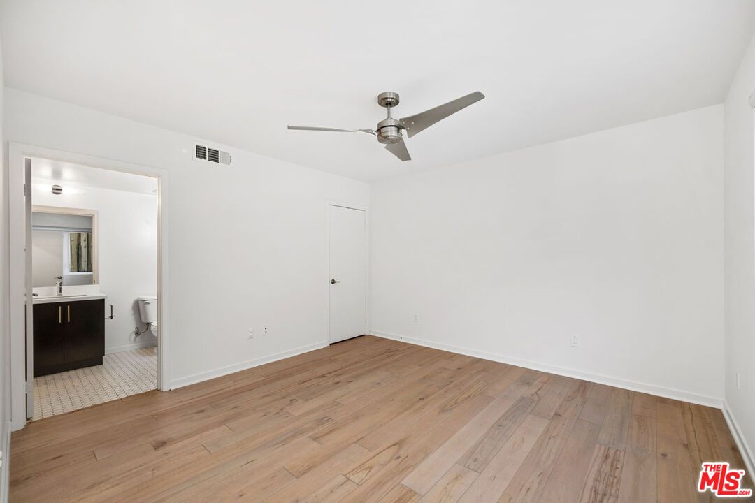 Bathroom, Empty room, Interior, Wood Texture Flooring