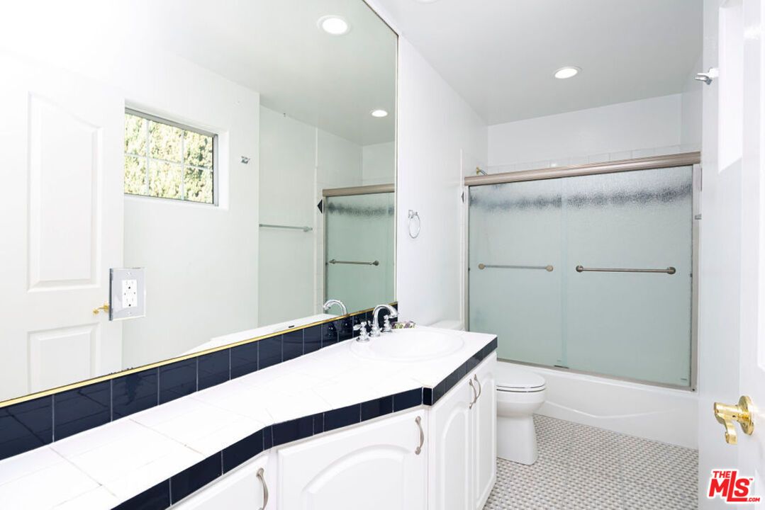 Bathroom, Glass Shower, Interior, Recessed Lighting, Tile Countertops