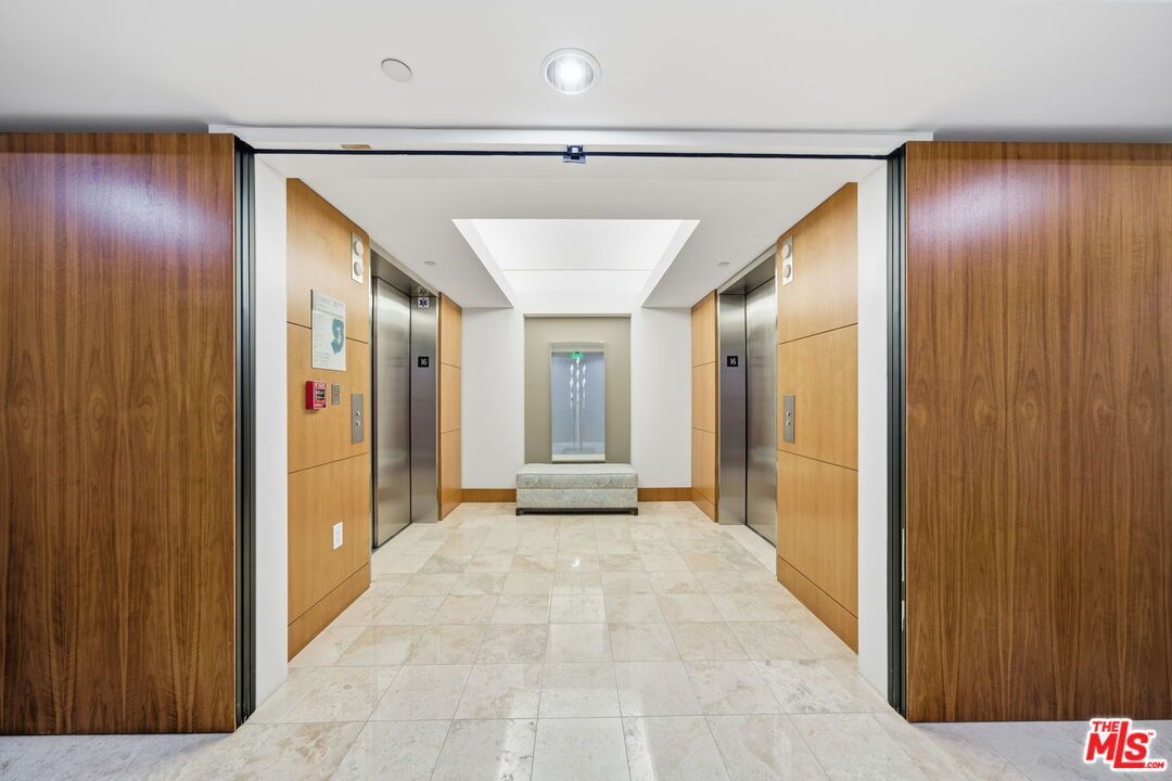 Elevator, Interior, Wooden Walls