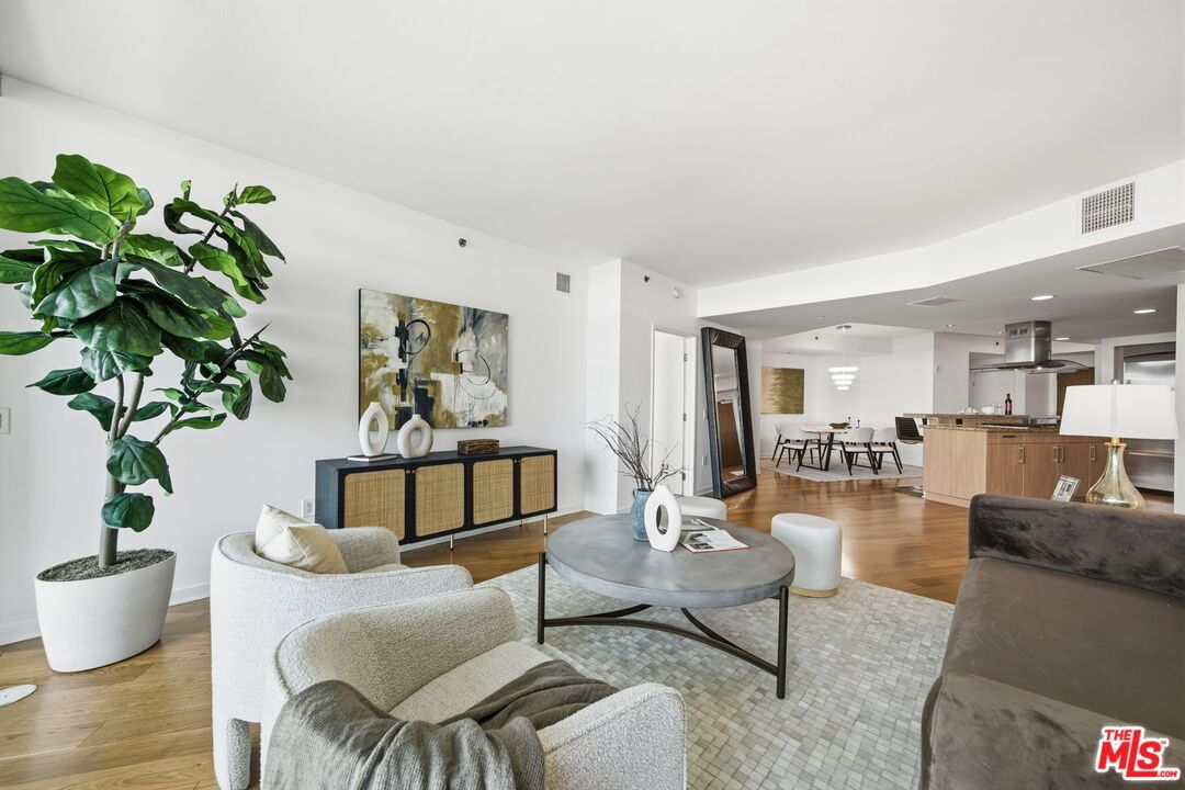 Dining room, Interior, Kitchen, Living room, Recessed Lighting, Wood Texture Flooring