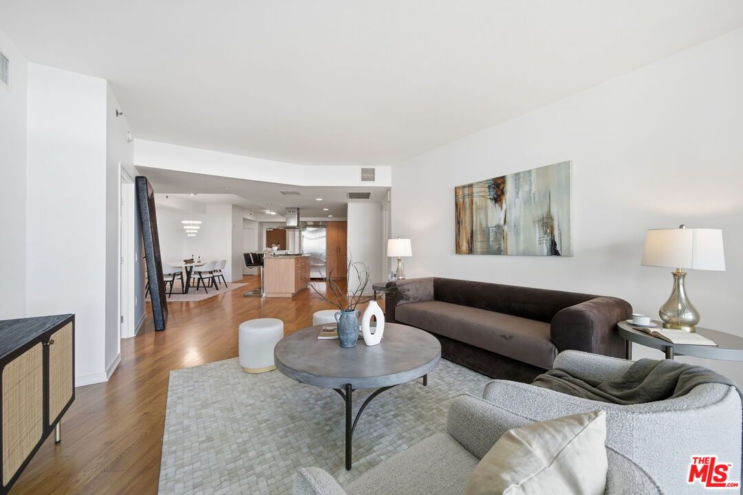 Dining room, Interior, Kitchen, Living room, Pendant Lights, Recessed Lighting, Stainless Steel Appliances, Wood Texture Flooring