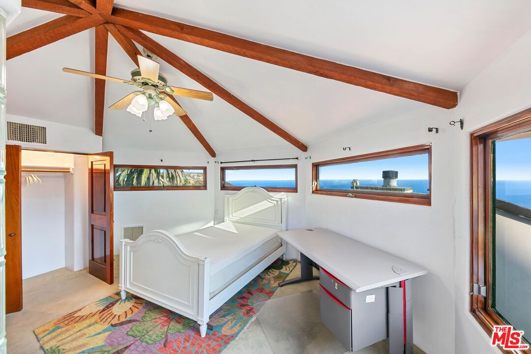 Bedroom, Interior, Water, Wooden Beams