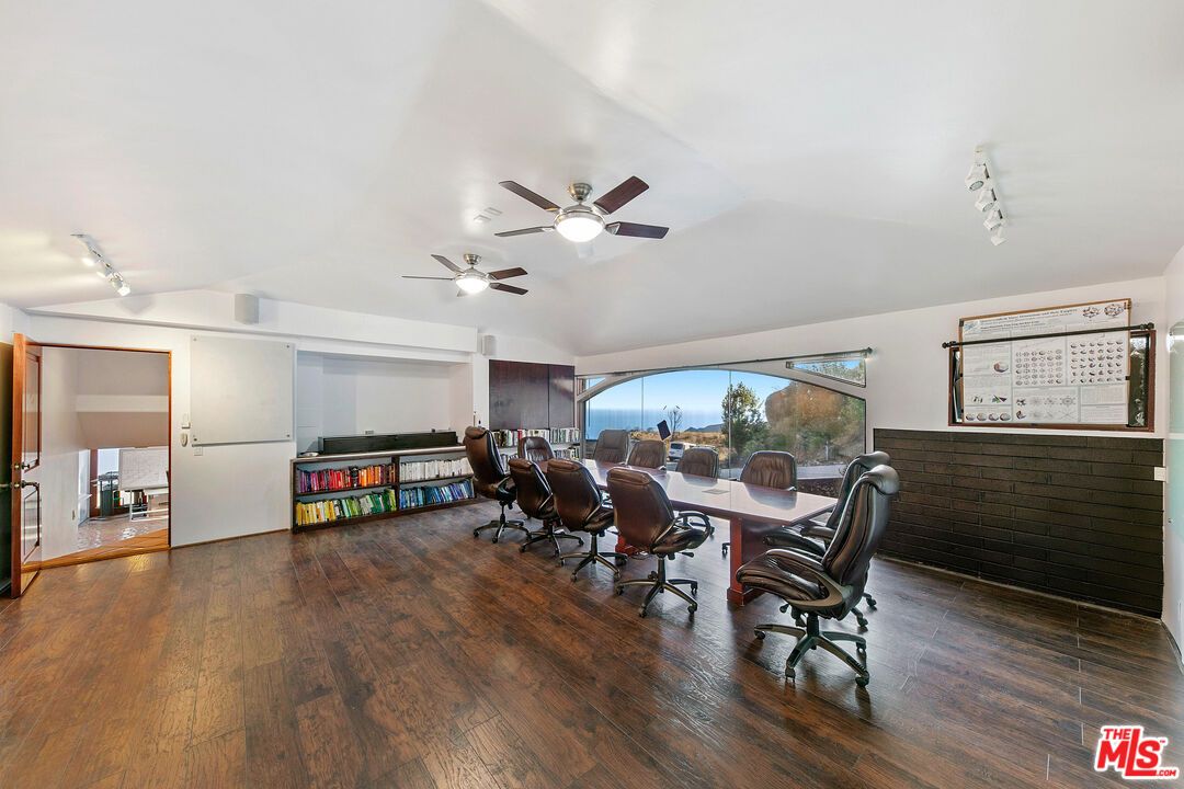 Dining room, Interior, Water, Wood Texture Flooring