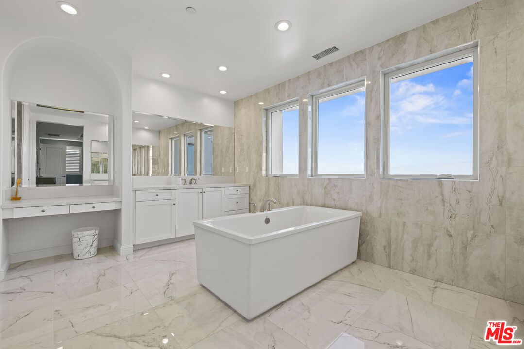 Bathroom, Free Standing Baths, Interior, Marble, Marble Walls, Recessed Lighting
