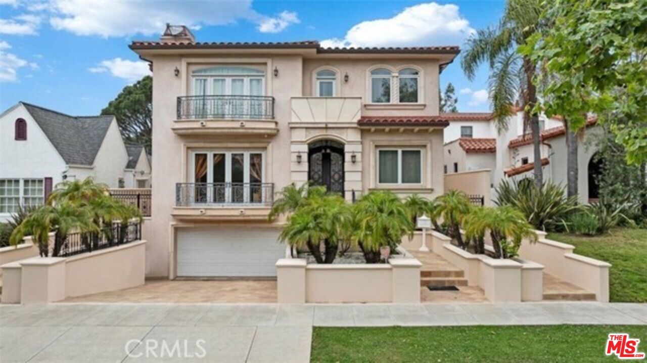 Attached, Backyard, Exterior, Facade, Mediterranean