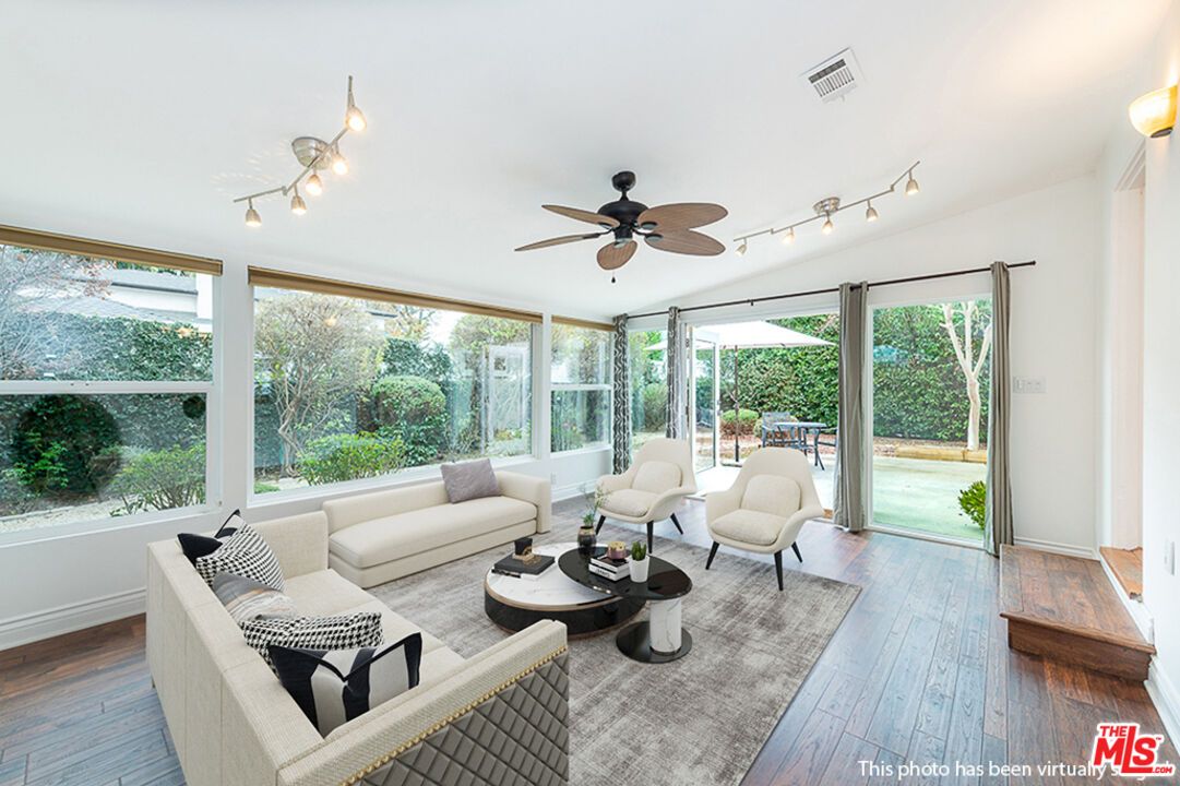 Interior, Living room, Sun Room, Wood Texture Flooring