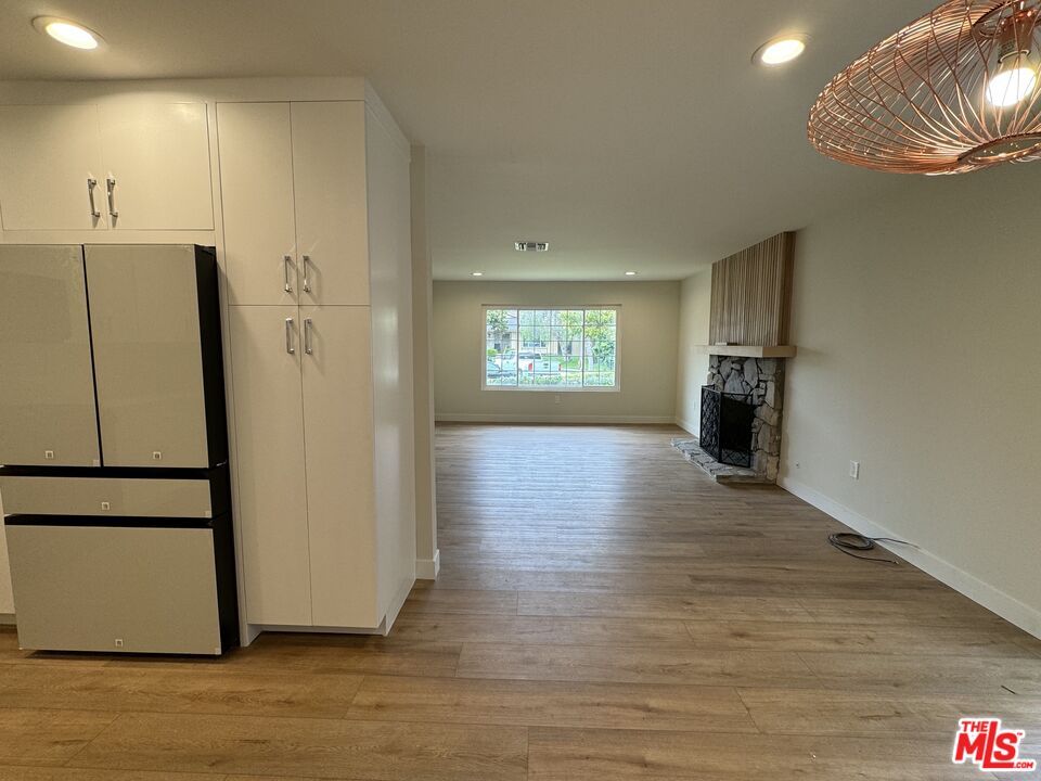 Fireplace, Interior, Recessed Lighting, Wood Texture Flooring
