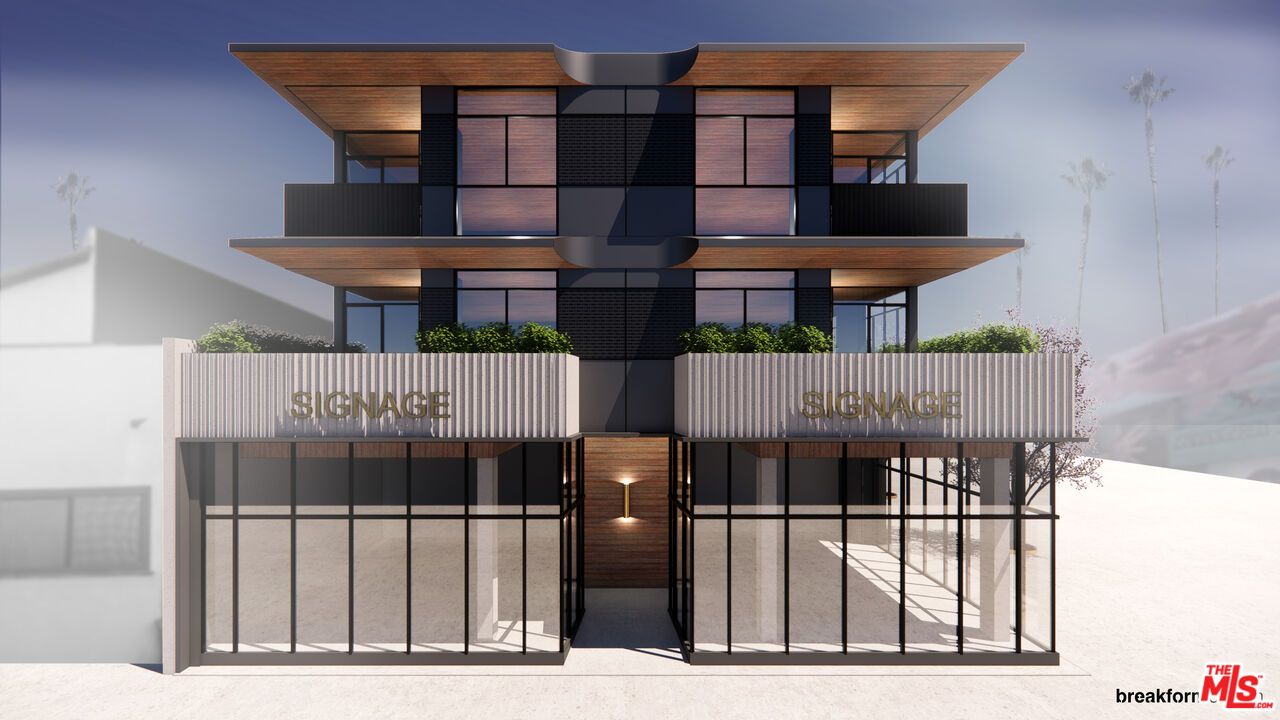 Exterior, Facade, Modern