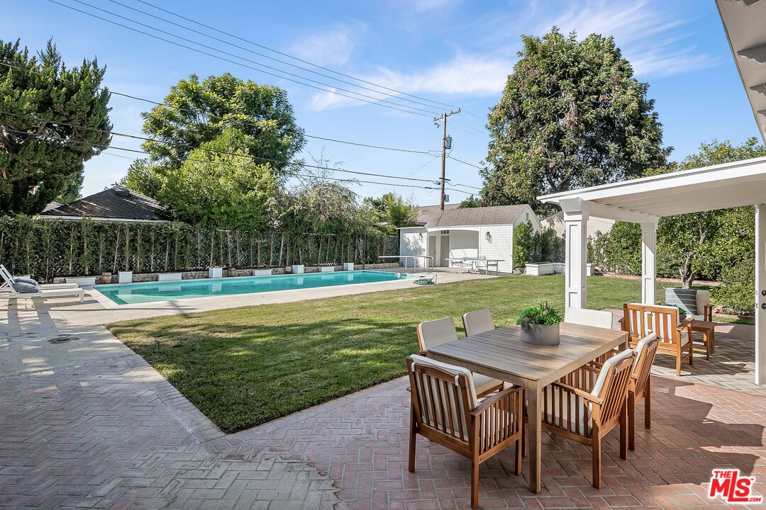 Backyard, Exterior, Pool