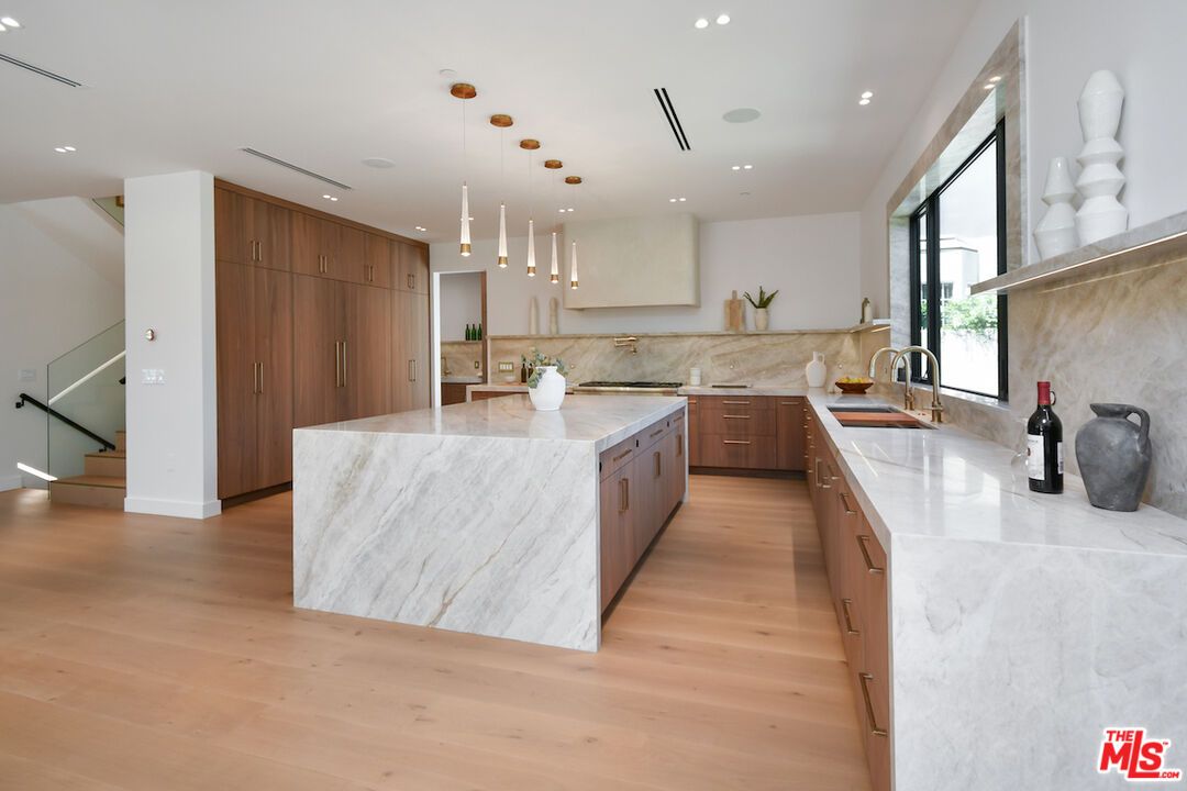 Interior, Kitchen, Marble Walls, Pendant Lights, Recessed Lighting, Wood Texture Flooring