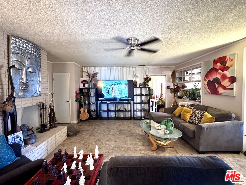 Interior, Living room
