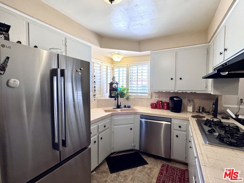 Interior, Kitchen, Stainless Steel Appliances, Tile Countertops