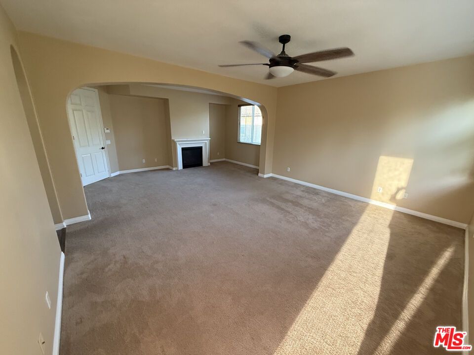 Empty room, Fireplace, Interior