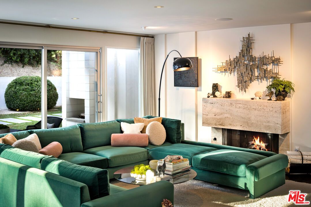 Fireplace, Interior, Living room, Recessed Lighting