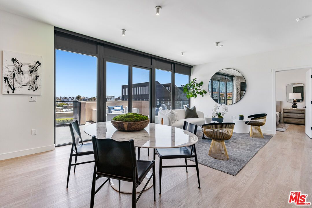 Dining room, Interior, Living room, Wood Texture Flooring
