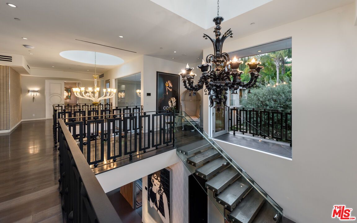 Chandelier, Interior, Recessed Lighting, Wood Texture Flooring