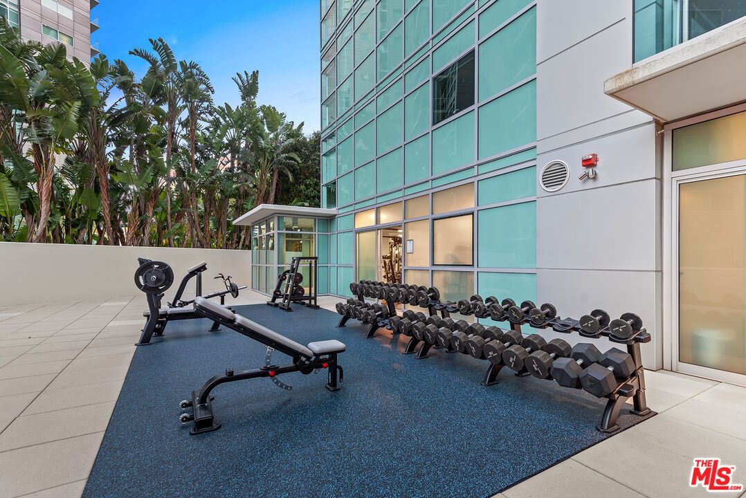 Exterior, Fitness Equipment