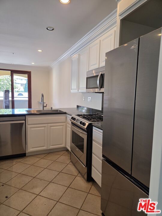 Interior, Kitchen, Recessed Lighting, Stainless Steel Appliances