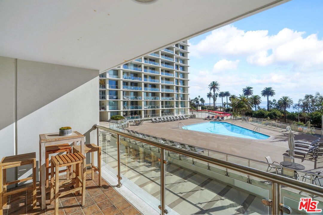 Water, Exterior, Pool, Other