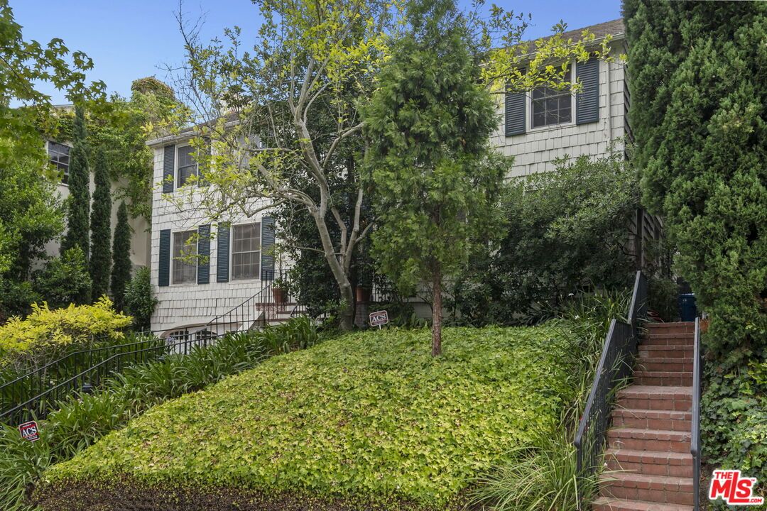Backyard, Exterior, Facade, None