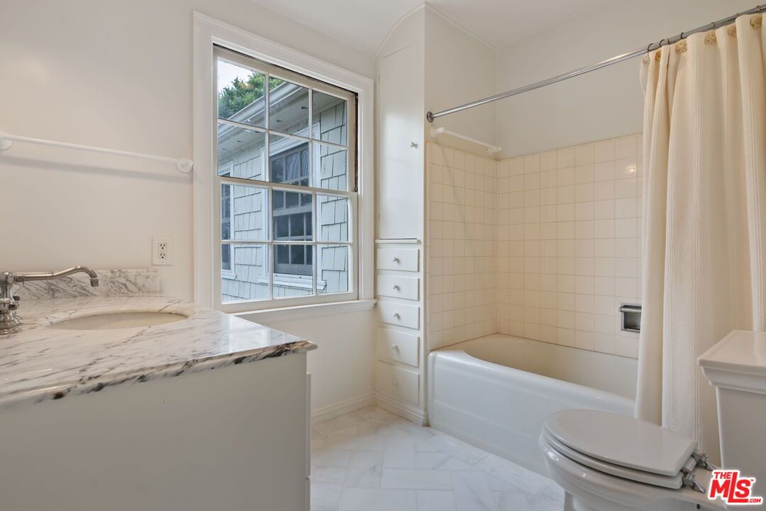 Bathroom, Interior, Marble