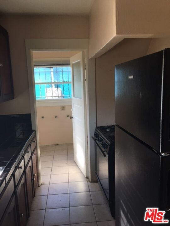 Interior, Kitchen, Tile Countertops