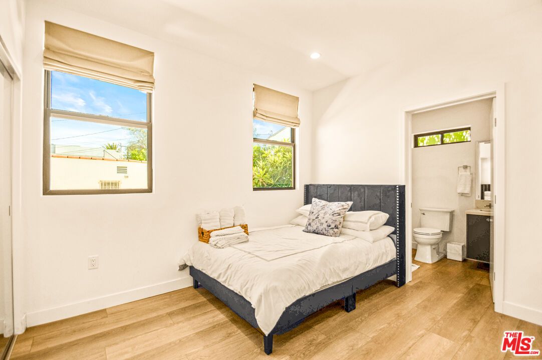 Bathroom, Bedroom, Interior, Recessed Lighting, Wood Texture Flooring