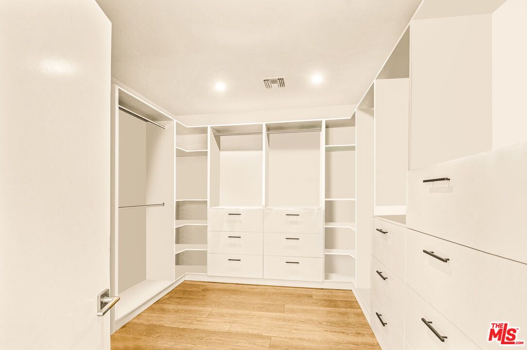 Interior, Recessed Lighting, Walk-in Closets, Wood Texture Flooring