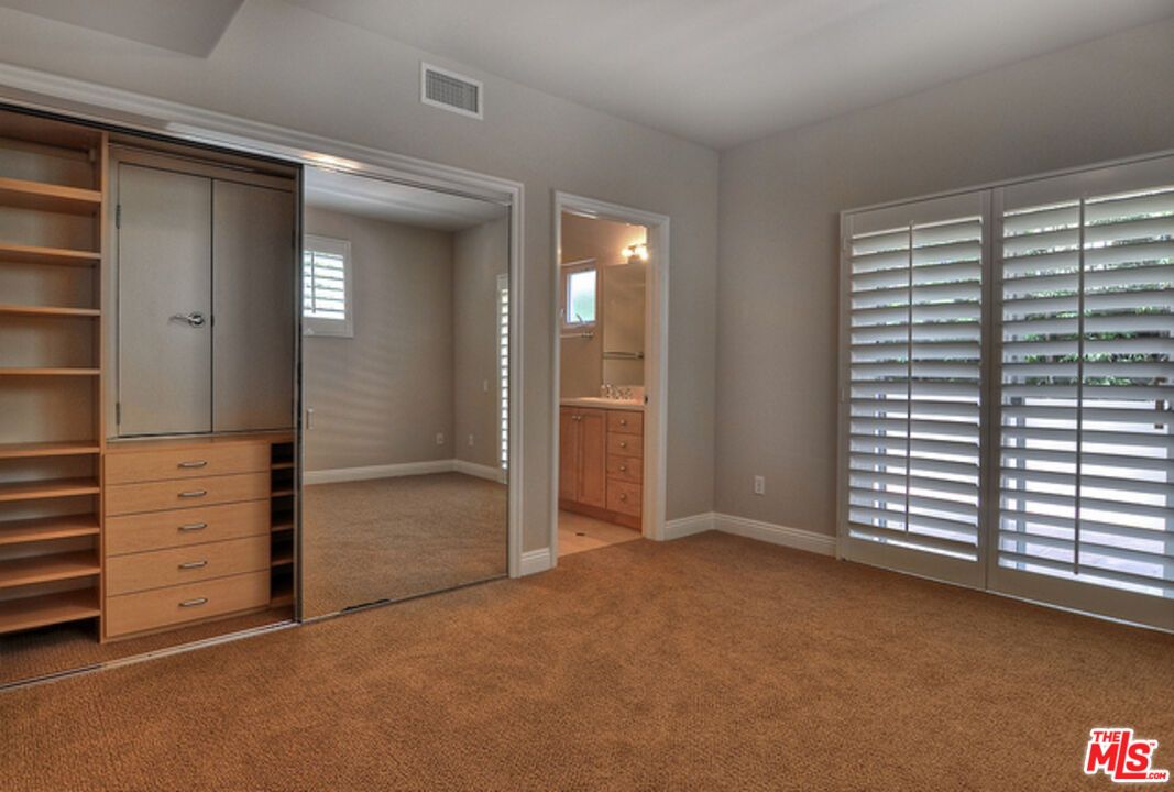 Bathroom, Empty room, Interior