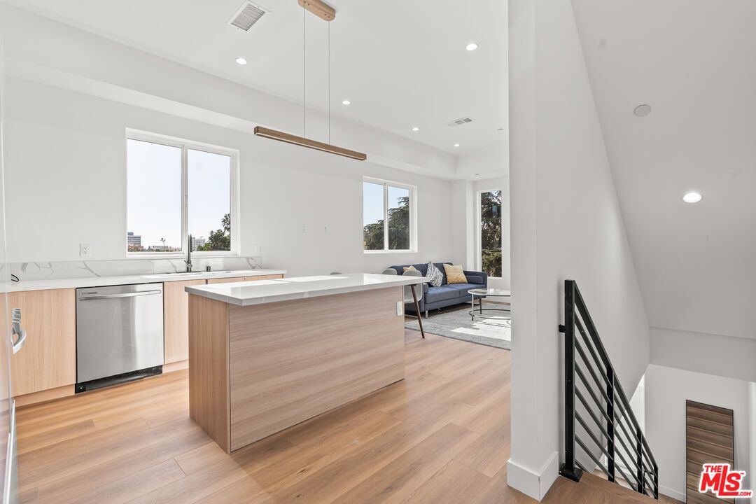 Interior, Kitchen, Pendant Lights, Recessed Lighting, Wood Texture Flooring