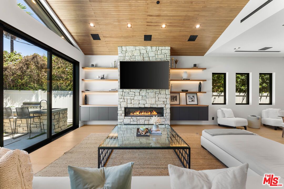 Fireplace, Interior, Living room, Recessed Lighting, Wooden Ceilings, Wood Texture Flooring