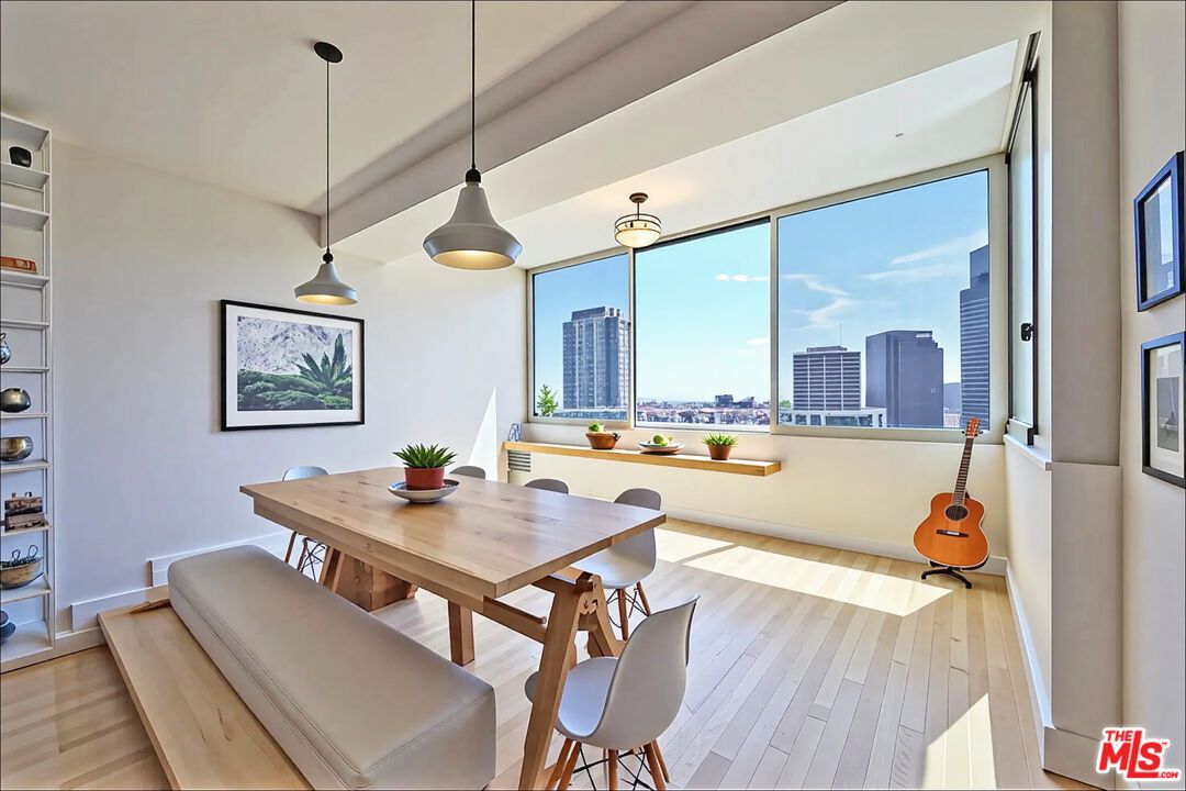 Dining room, Interior, Pendant Lights, Wood Texture Flooring, Skyline