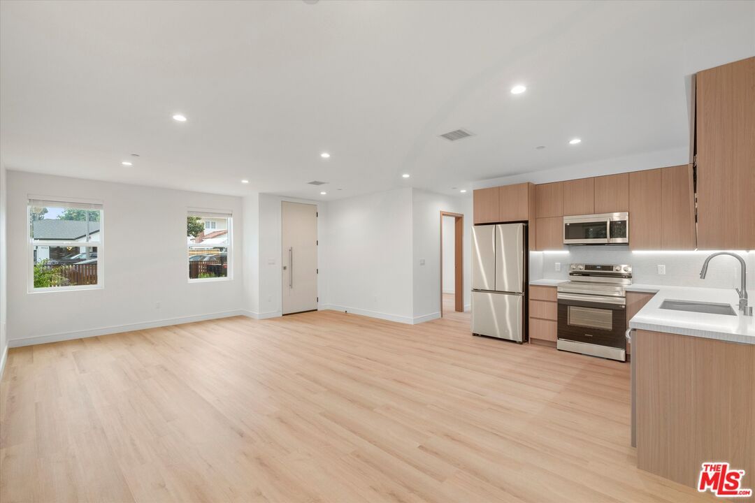 Interior, Kitchen, Recessed Lighting, Stainless Steel Appliances, Wood Texture Flooring