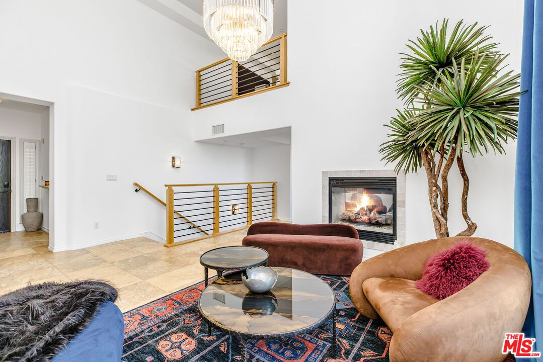 Chandelier, Fireplace, Interior, Living room