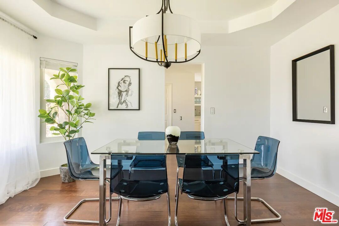 Chandelier, Dining room, Interior, Wood Texture Flooring