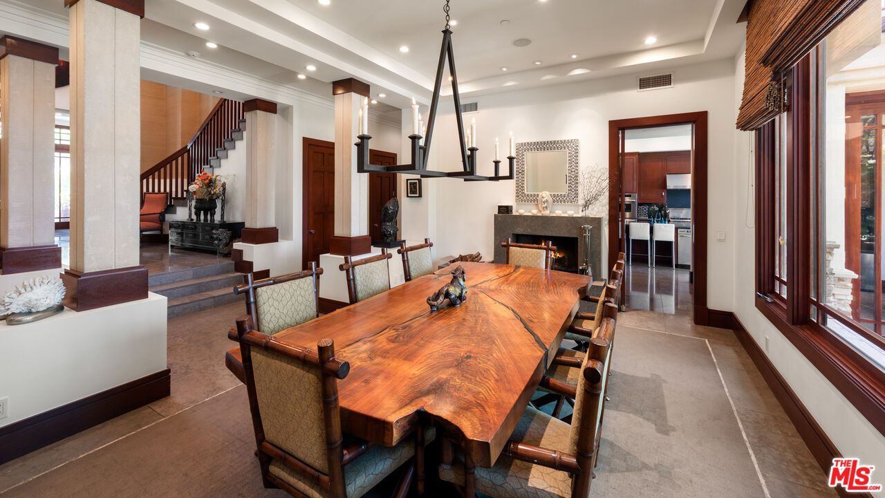 Dining room, Fireplace, Interior, Pendant Lights, Recessed Lighting
