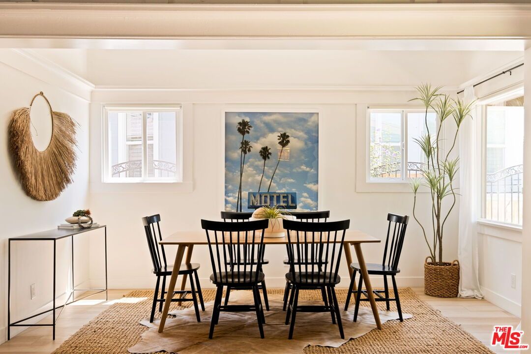 Dining room, Interior, Wood Texture Flooring
