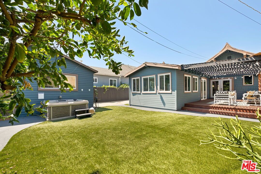 Backyard, Exterior, Hot Tub