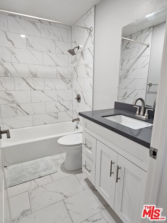 Bathroom, Interior, Marble, Marble Walls