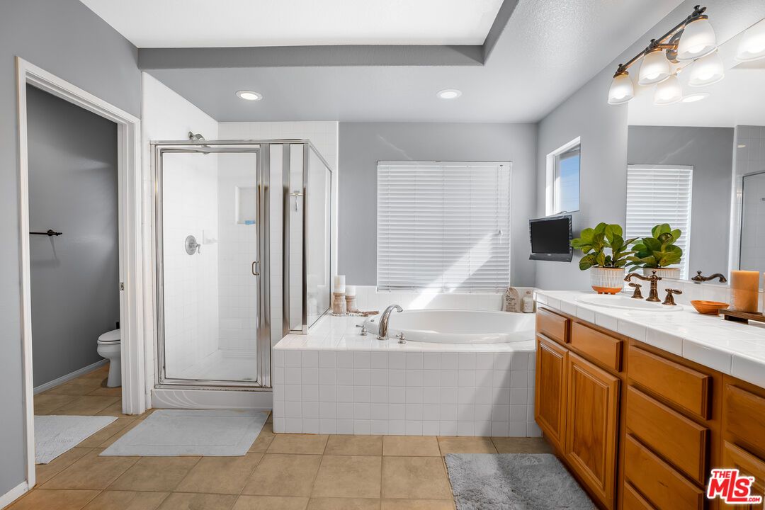 Bathroom, Glass Shower, Interior, Recessed Lighting, Tile Countertops