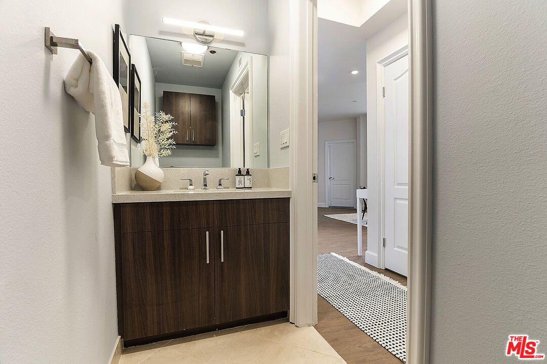 Bathroom, Interior, Recessed Lighting, Wood Texture Flooring