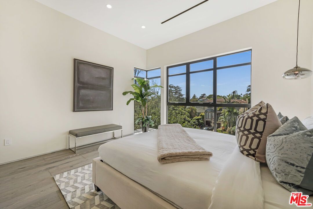 Bedroom, Interior, Pendant Lights, Recessed Lighting, Wood Texture Flooring