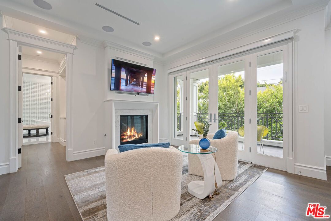Fireplace, Interior, Recessed Lighting, Wood Texture Flooring