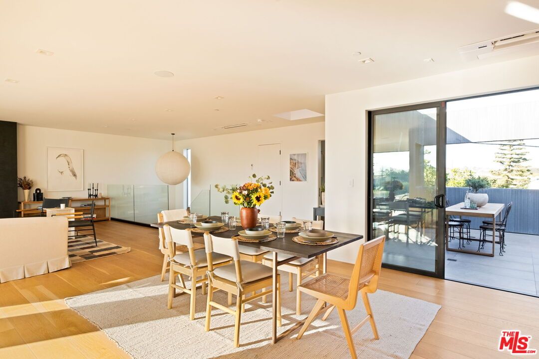Dining room, Interior, Pendant Lights, Recessed Lighting, Wood Texture Flooring