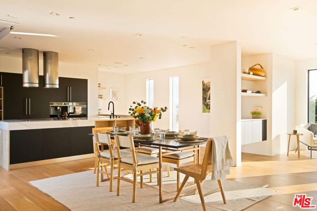 Dining room, Interior, Kitchen, Recessed Lighting, Stainless Steel Appliances, Wood Texture Flooring