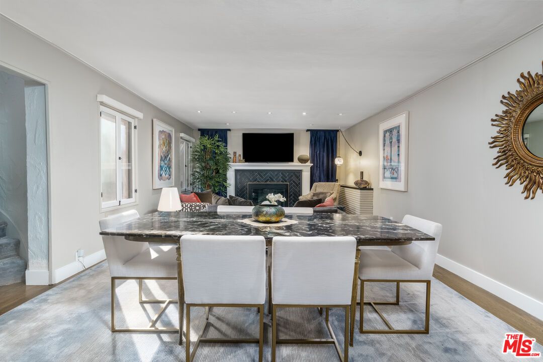 Dining room, Fireplace, Interior, Recessed Lighting, Wood Texture Flooring